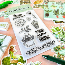 Cargar imagen en el visor de la galería, Wildflower Clear Stamp
