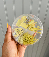 Load image into Gallery viewer, Assorted Paper Clips Set - DG Journals
